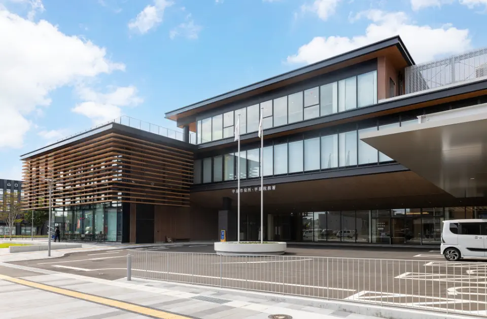 宇部市新庁舎2期棟新築（建築主体）工事の完成写真