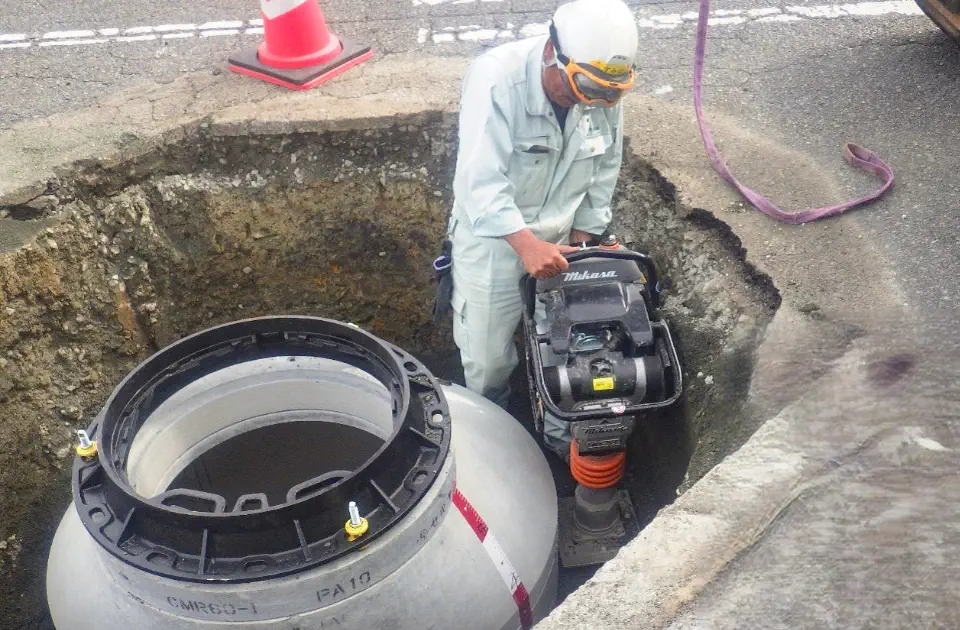沖田（砂山）汚水準幹線工事の施工写真